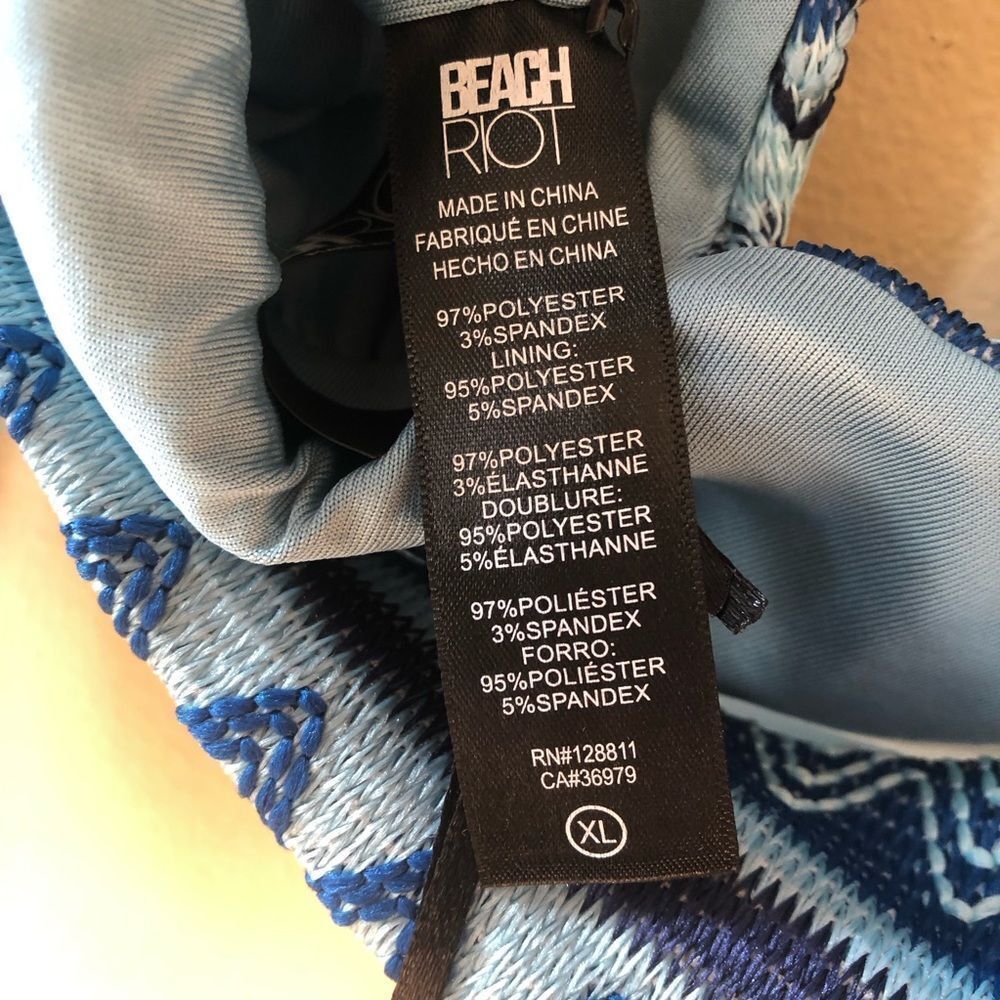 Beach Riot Blue Patterned Halter Bikini Set - Picture 5 of 9